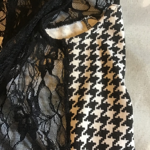 Lace & Gingham Print Top - Picture 4 of 8